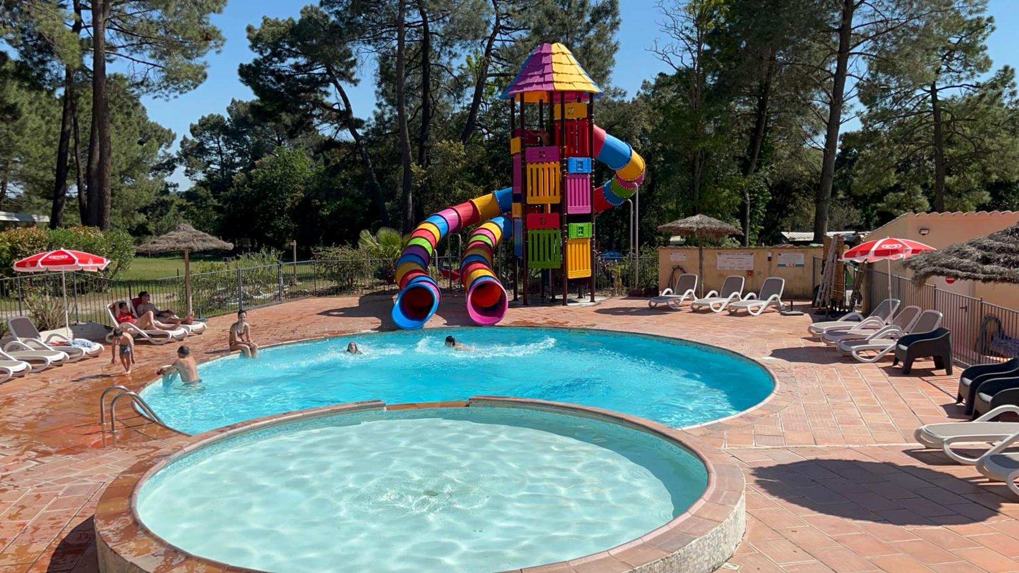 Camping La Simioune En Provence Bollène Exterior foto