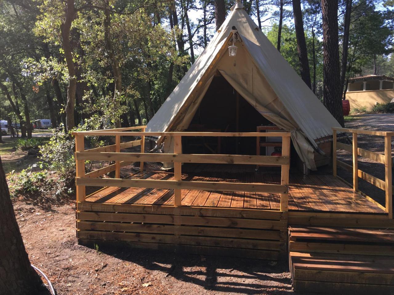 Camping La Simioune En Provence Bollène Exterior foto